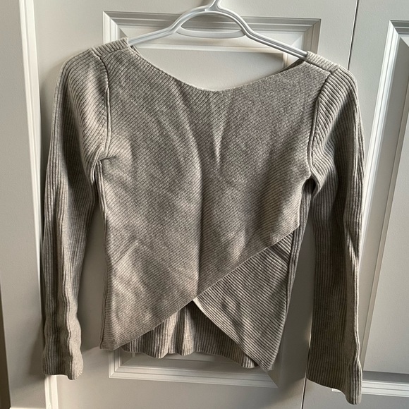 Ribbed Babaton sweater - Picture 2 of 3